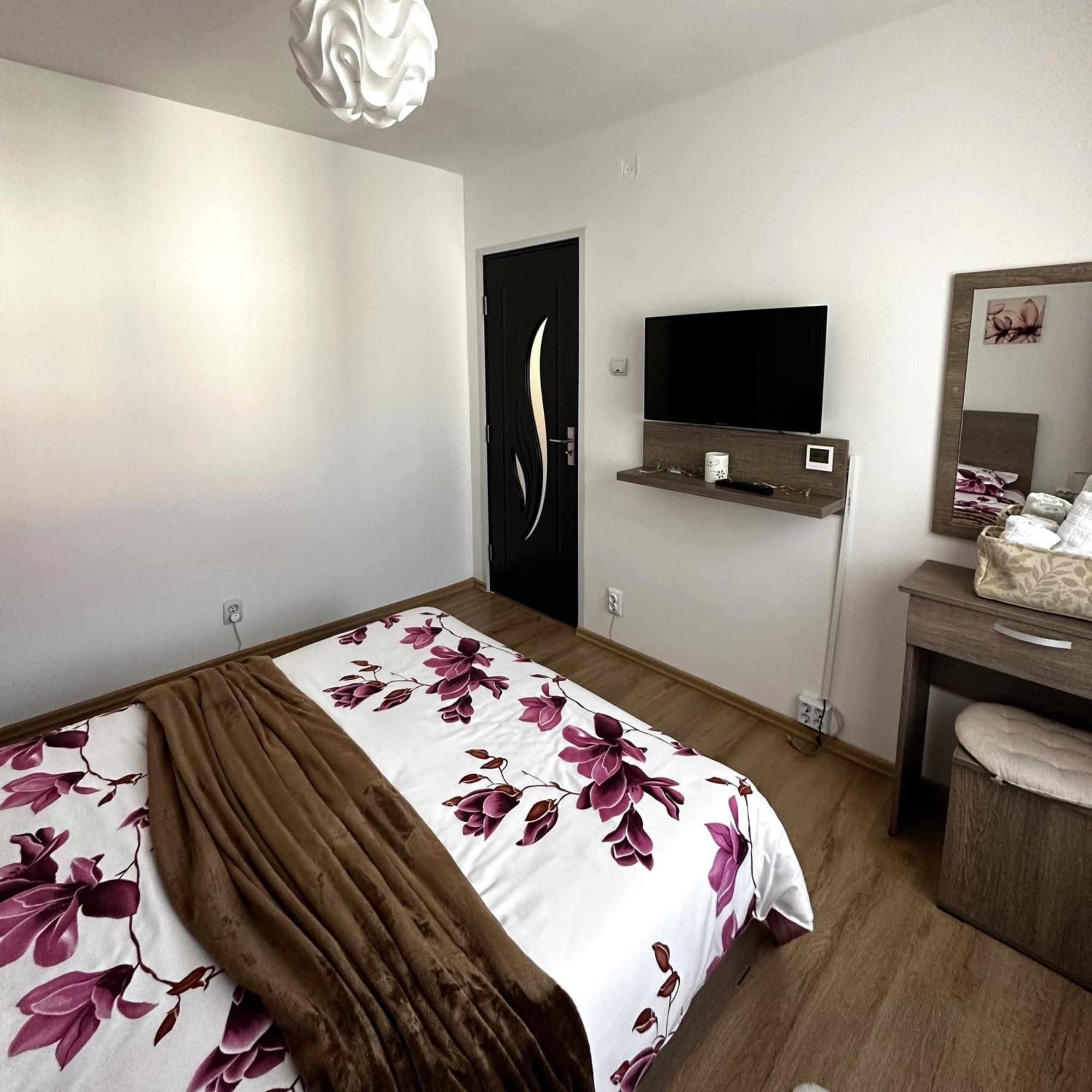 סינאיה Iali Apartment מראה חיצוני תמונה